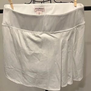 Tommy Bahama Classic White Mini Skirt